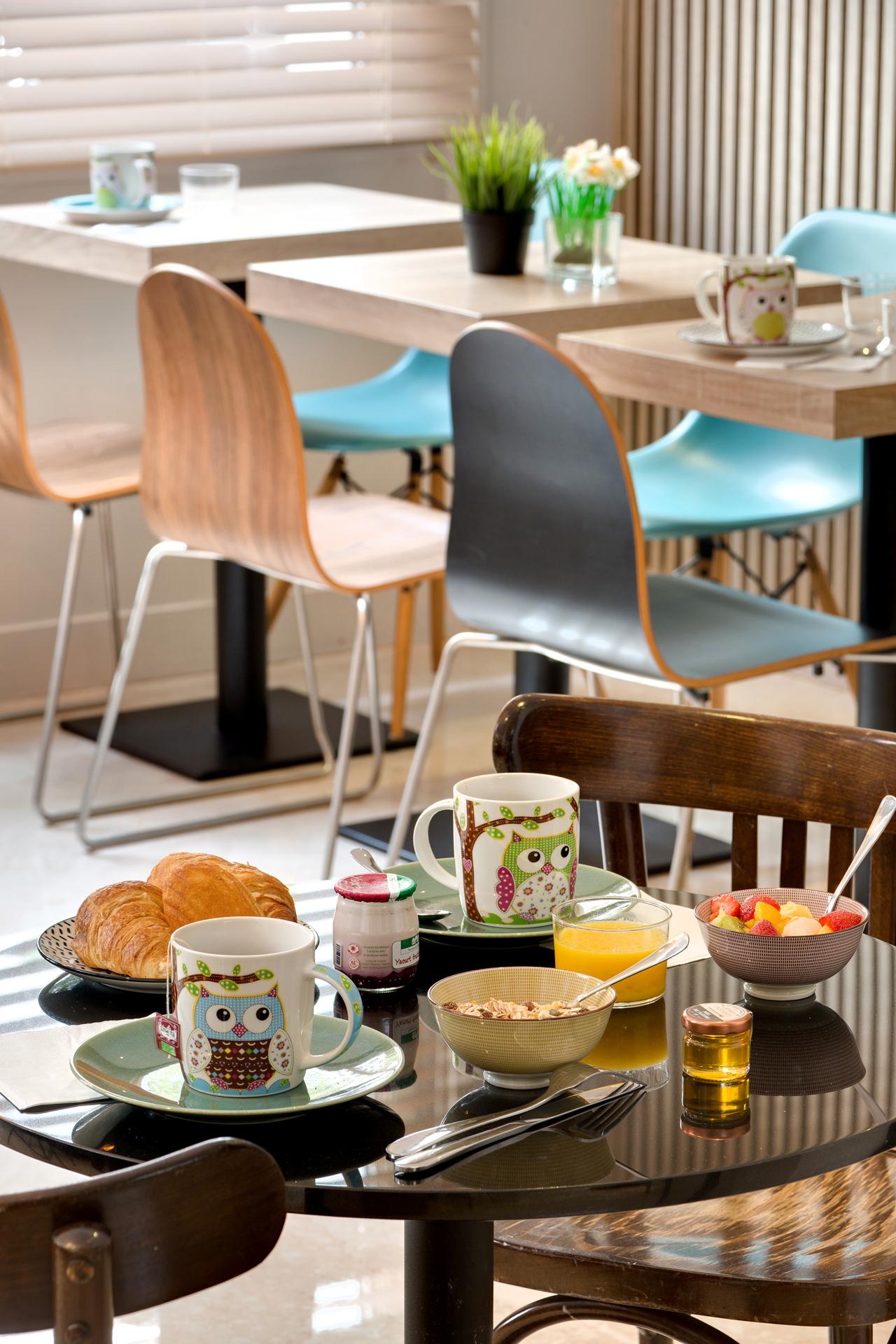 Chouette Hôtel Paris - Le Petit Déjeuner